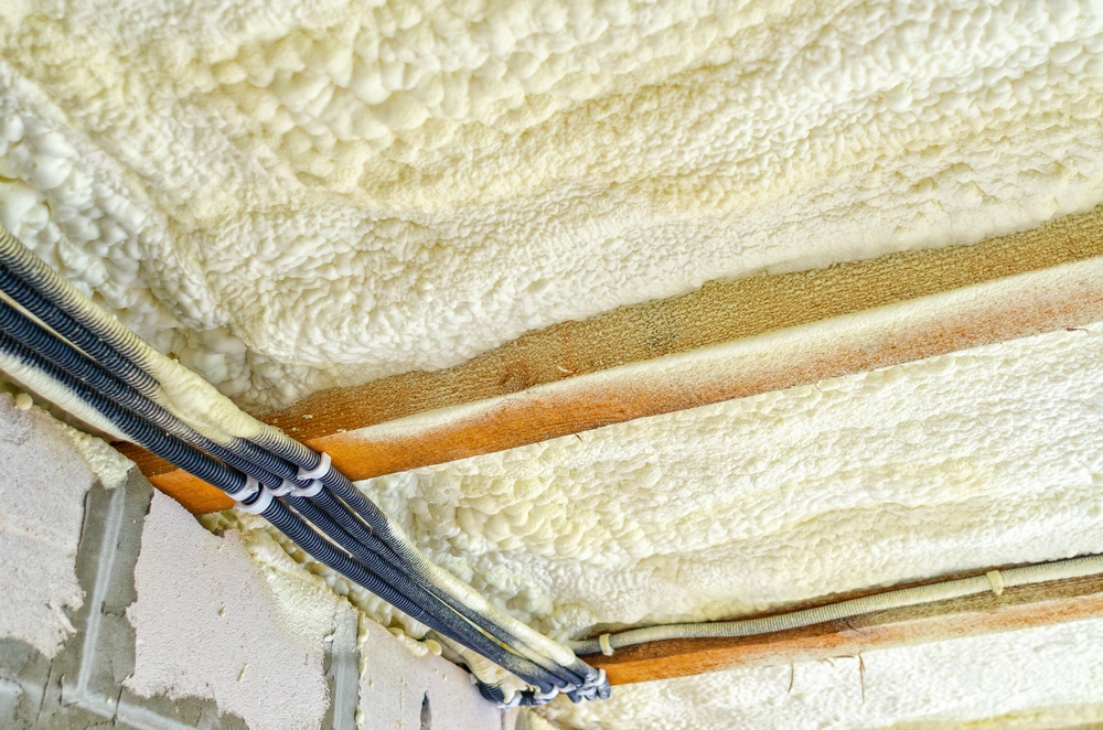 Insulation,of,the,ceiling,in,the,house,with,polyurethane,foam.